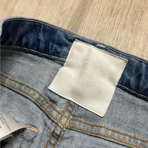 MOTHER Superior The Tomcat Distressed Straight Leg
Jeans In The Confession 26 - Picture 5 of 10